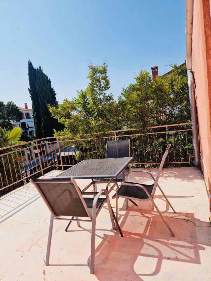 Olive Tree Apartments Rovinj Exterior photo